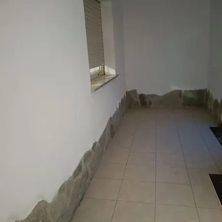 Emmi House Appartement *